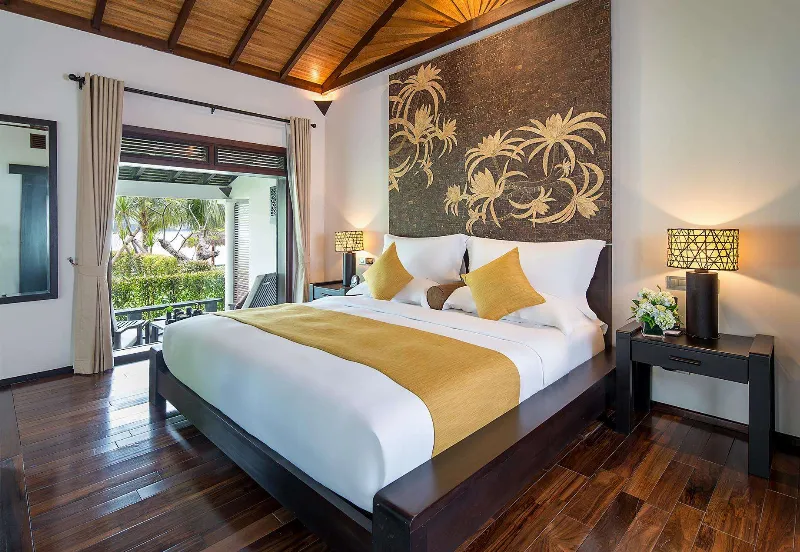 Amiana Resort Nha Trang - Bể bơi nước mặn tự nhiên rộng lớn