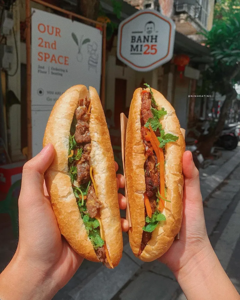 Bánh Mì 25