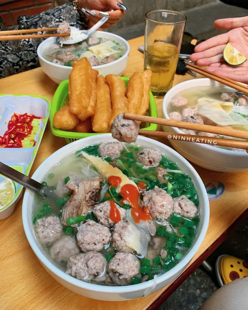 Bún Mọc Thủy