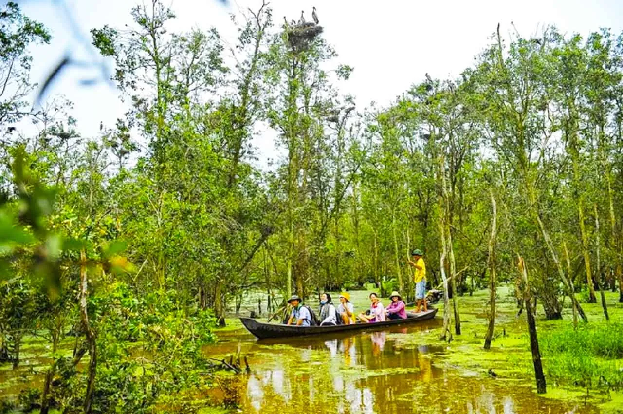 khu bảo tồn đất ngập nước Láng Sen