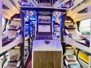 Xe Limousine giường nằm 34 chỗ