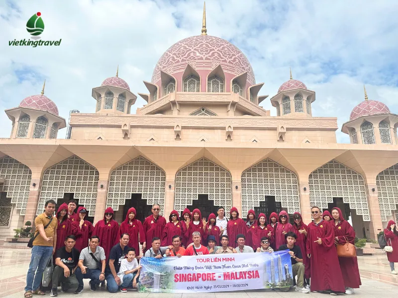 Đại Thánh Đường Hồi Giáo Putra Jaya