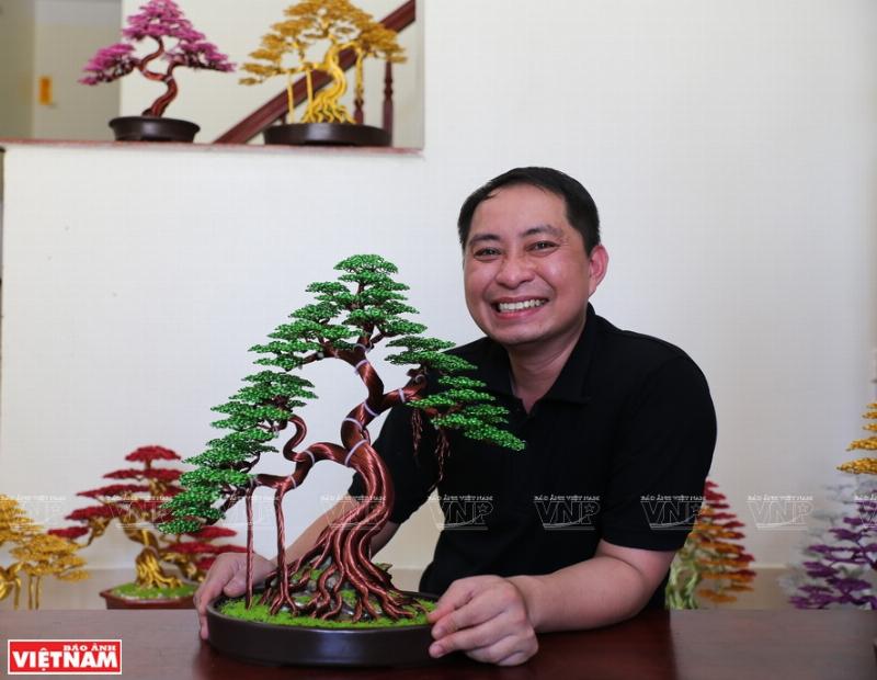 Tac pham bonsai cay son lieu dang thac do mem mai