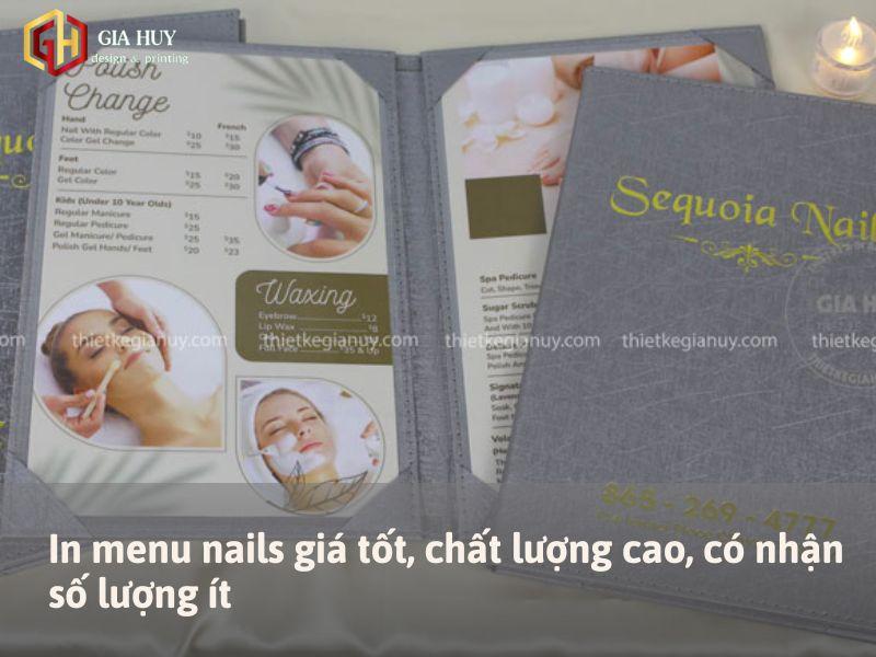 Hinh anh mot vai loai co nuoc my dac biet hoac kich thuoc khac nhau nhu Old Glory co tang hoac co quan doi the hien su da dang trong viec su dung bieu tuong quoc gia